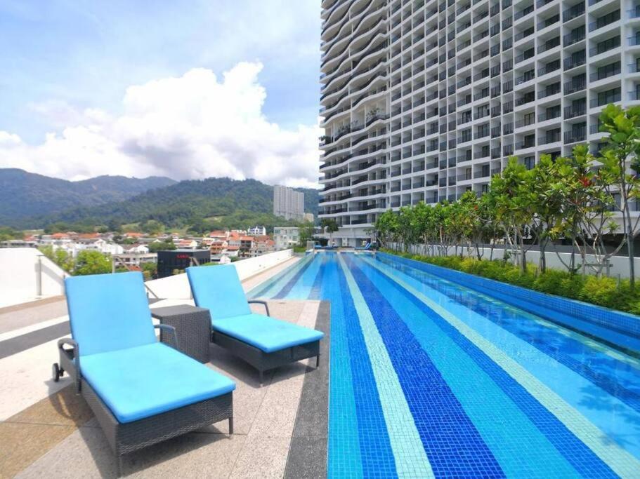 Deluxe Seaview Suite Twin Bed By The Only Bnb Tanjung Tokong Luaran gambar